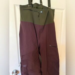 Arc’teryx Sentinel LT Bibs - Women’s Medium